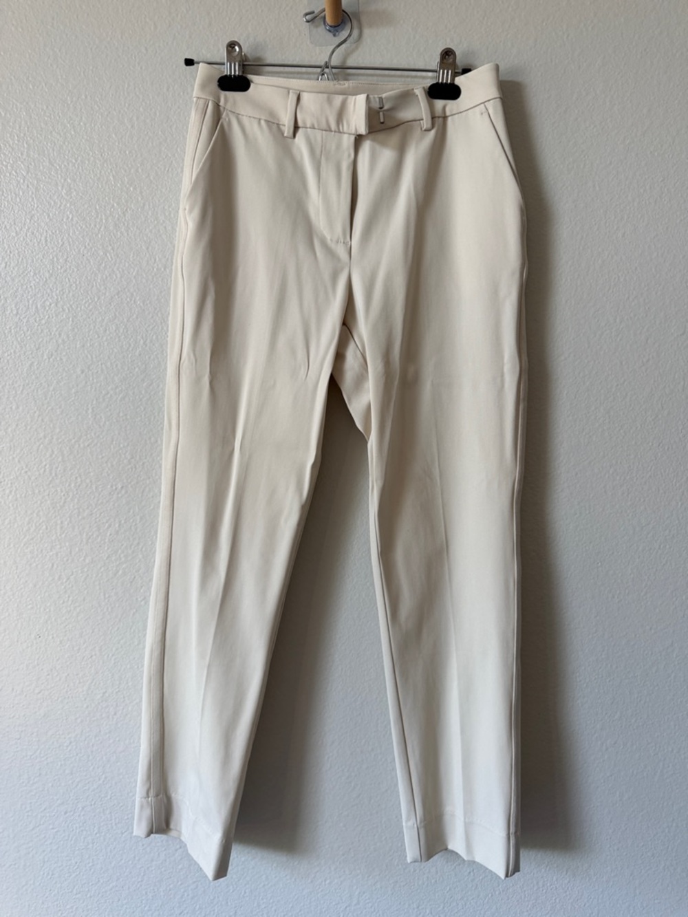 G/FORE Women’s Tailored Cream Golf Pants